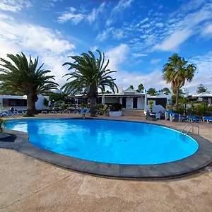  Apartamento Playa Bastian - Piscina Climatizada - Wifi - Playa 1 Min.